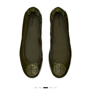 New Tory Burch Minnie Travel Ballet Flat in Leccio Green Size 9